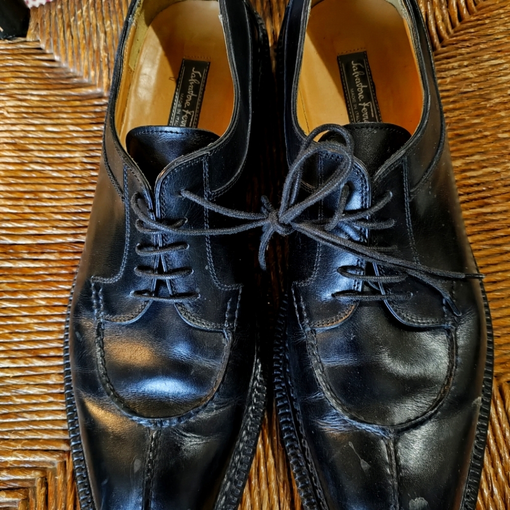 Men's designer dress shoes